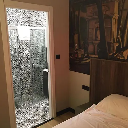 Nest Ortakoey Kwatera prywatna